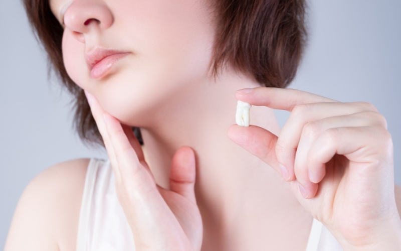 Featured image for “Symptoms You Can Experience After Wisdom Teeth Removal”