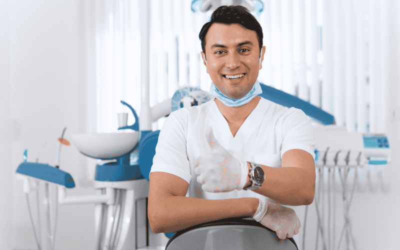 Featured image for “Smile Makeovers: How a Cosmetic Dentist Can Change Your Life?”