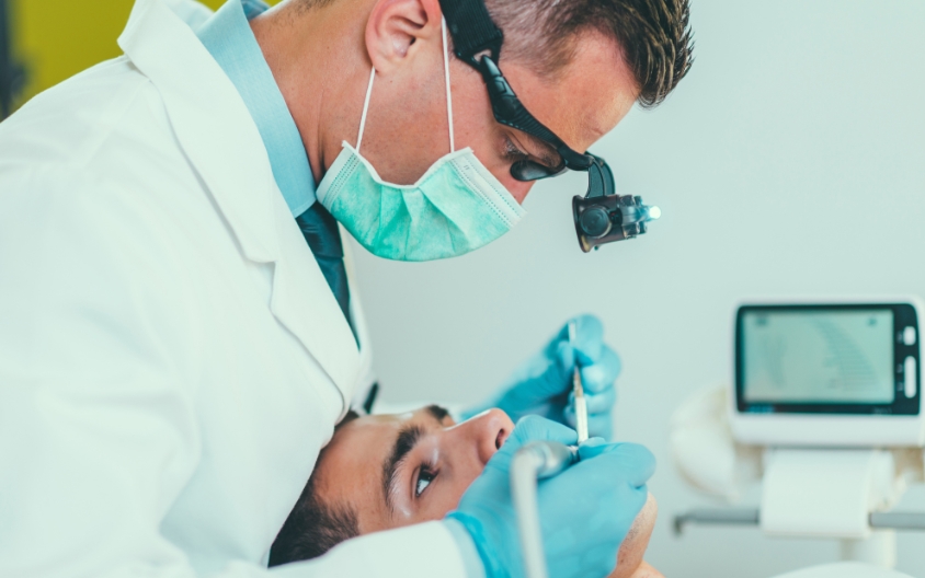 Featured image for “The Root Canal Timeline: From Diagnosis to Recovery”