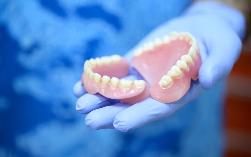 Featured image for “Modern Dentures Are More Comfortable Than Teeth Replacements”